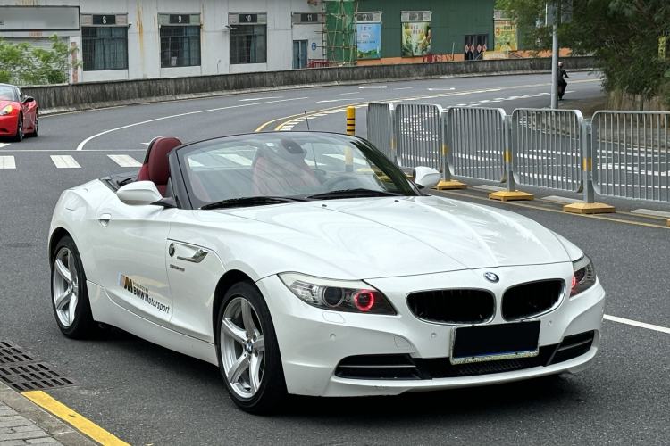 Used BMW Z4 2012 sDrive20i Luxury Model Exterior 7