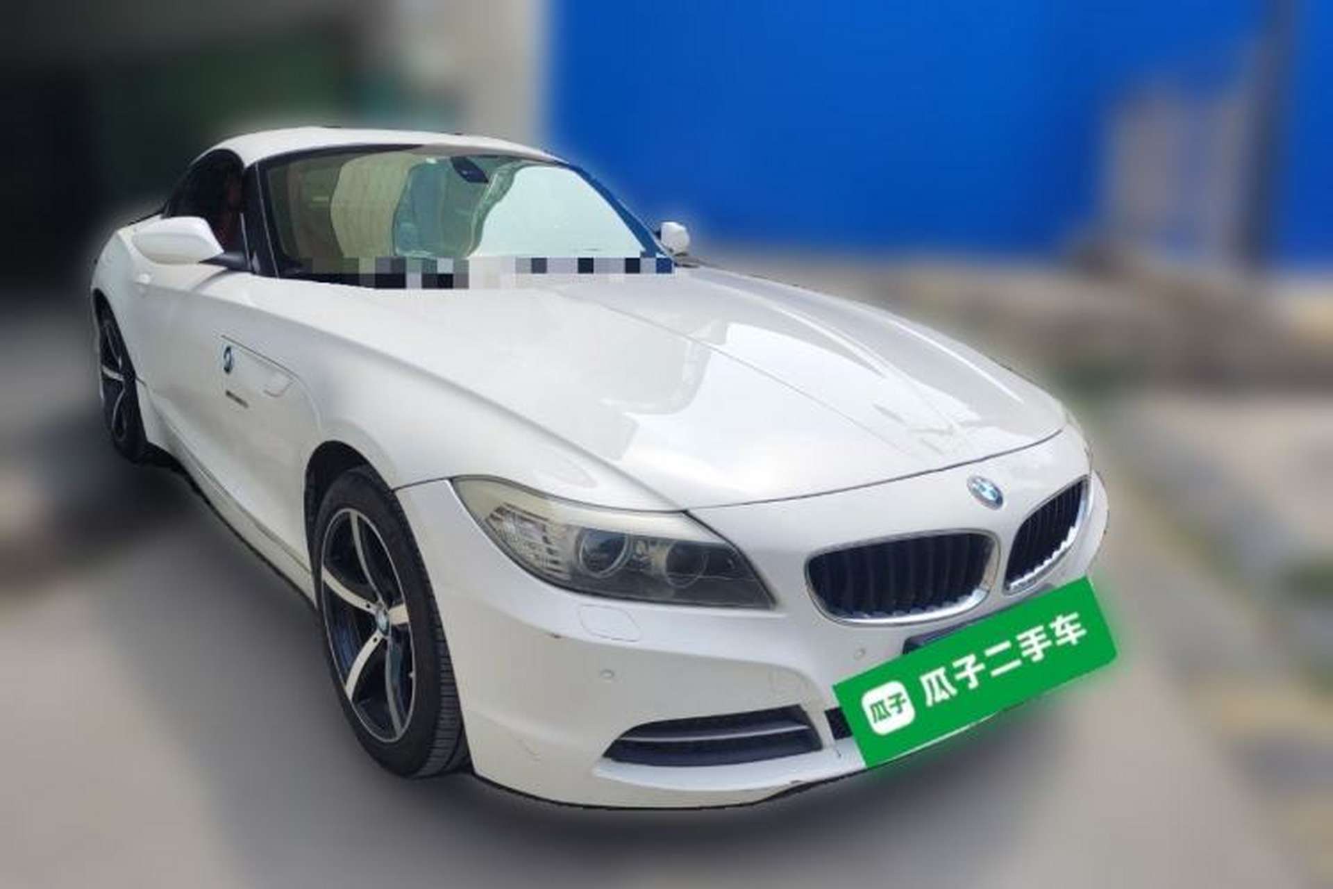 Used BMW Z4 2012 sDrive20i Luxury Model Front Right 45 Deg