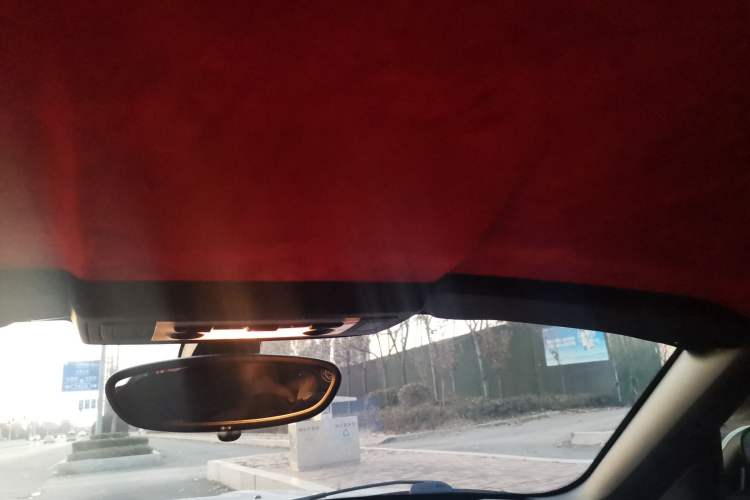 Used BMW Z4 2012 sDrive20i Luxury Model Headliner