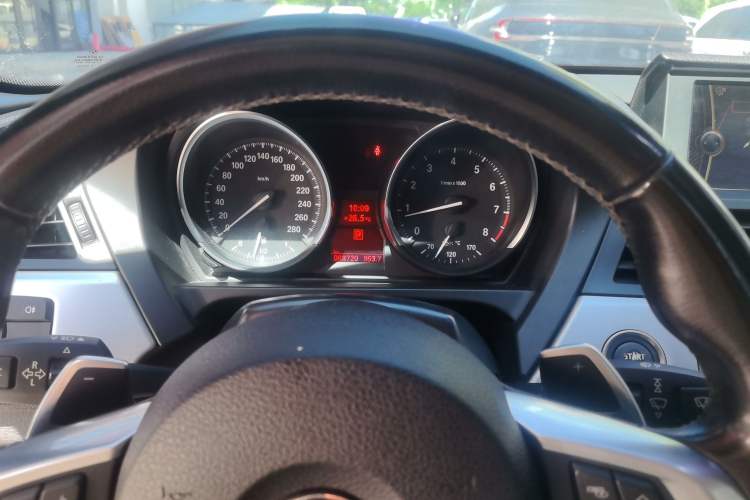Used BMW Z4 2012 sDrive28i Leading Model Instrument Cluster