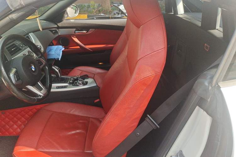 Used BMW Z4 2012 sDrive20i Luxury Model Left Rear Seat