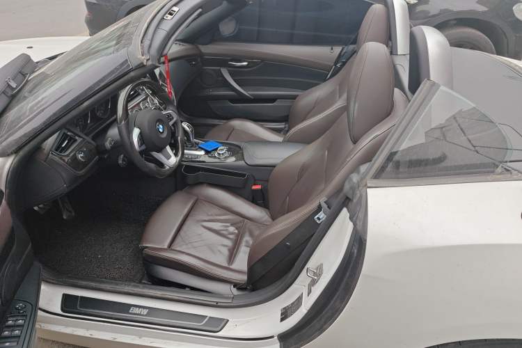 Used BMW Z4 2012 sDrive20i Luxury Model Left Rear Seat