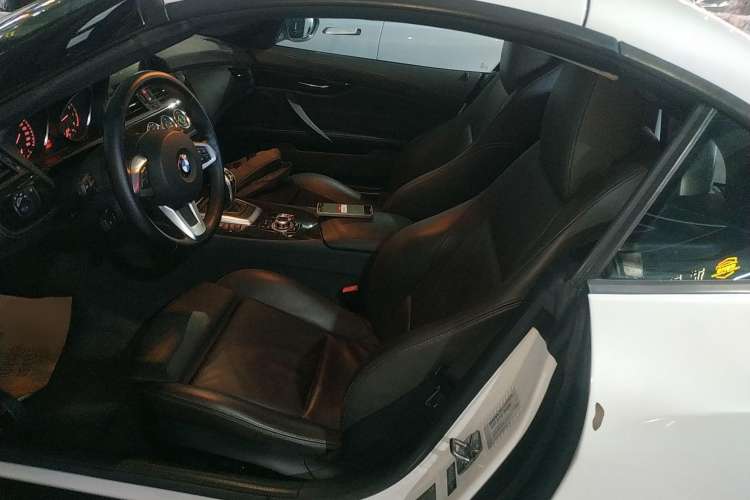 Used BMW Z4 2012 sDrive20i Luxury Model Left Rear Seat