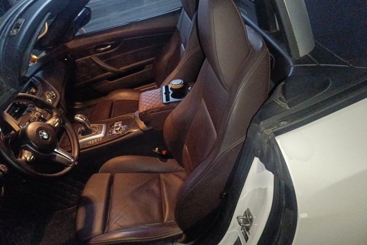 Used BMW Z4 2012 sDrive20i Luxury Model Left Rear Seat