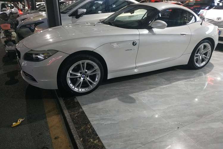 Used BMW Z4 2012 sDrive20i Luxury Model Left Side