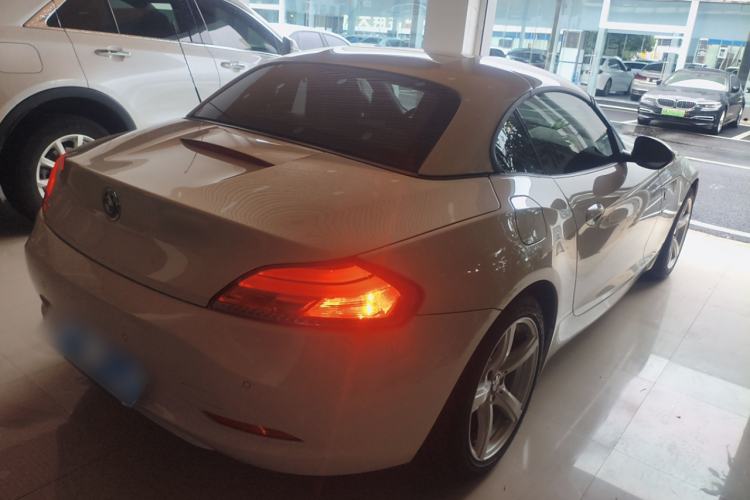 Used BMW Z4 2012 sDrive20i Luxury Model Rear Right 45 Deg