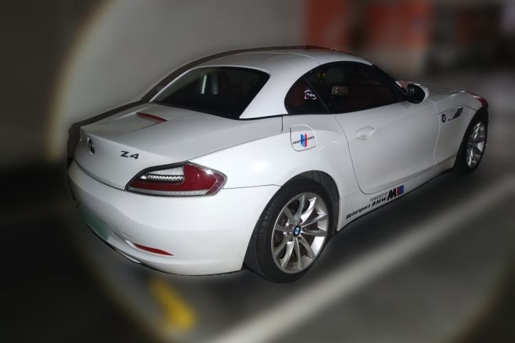 Used BMW Z4 2012 sDrive20i Luxury Model Rear Right 45 Deg