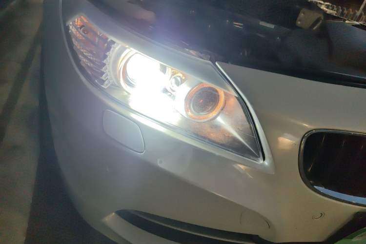 Used BMW Z4 2012 sDrive20i 10th Anniversary Edition Right Front Headlight
