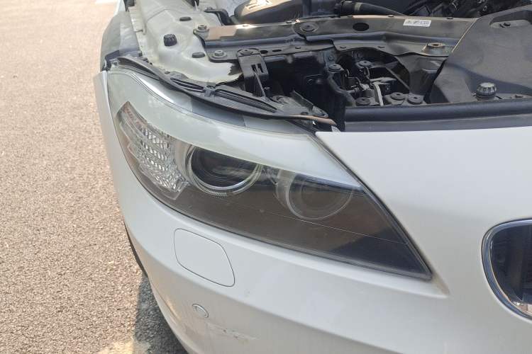 Used BMW Z4 2012 sDrive20i Luxury Model Right Front Headlight