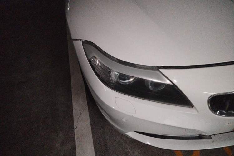Used BMW Z4 2012 sDrive20i Luxury Model Right Front Headlight