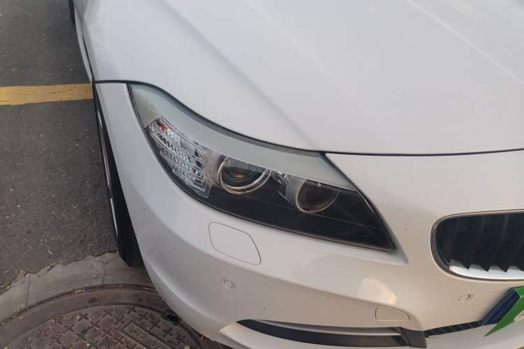Used BMW Z4 2012 sDrive20i Luxury Model Right Front Headlight