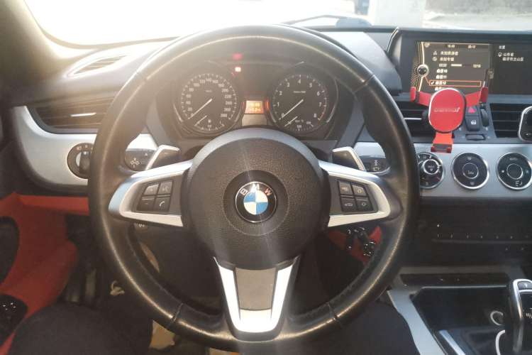 Used BMW Z4 2012 sDrive20i Luxury Model Steering Wheel