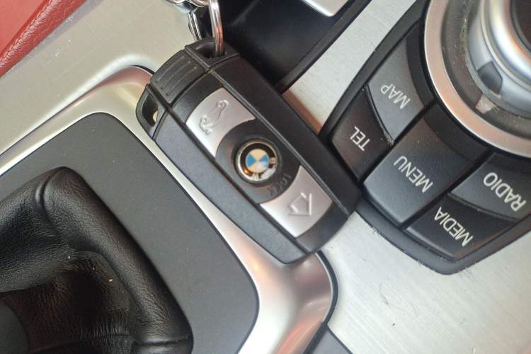 Used BMW Z4 2012 sDrive20i Luxury Model Vehicle Key