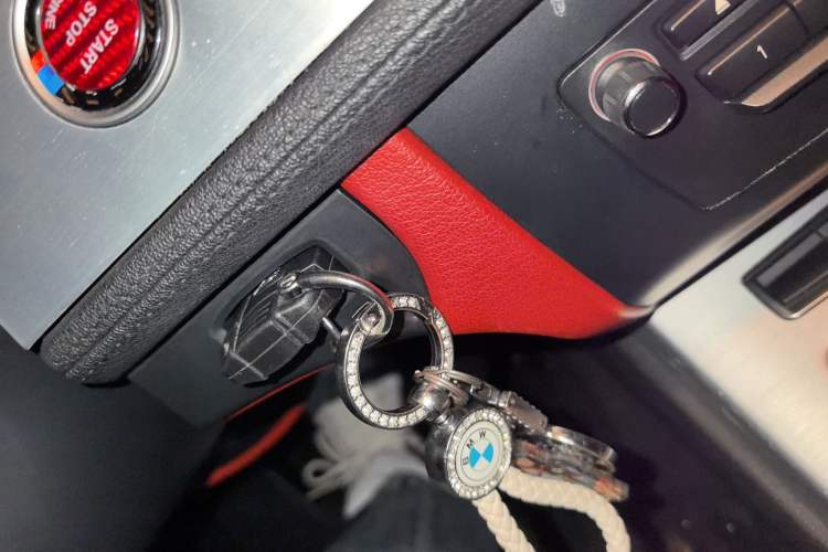 Used BMW Z4 2012 sDrive20i Luxury Model Vehicle Key