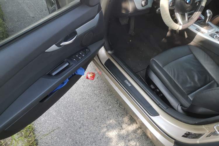 Used BMW Z4 2012 sDrive20i Luxury Model Driver Seat