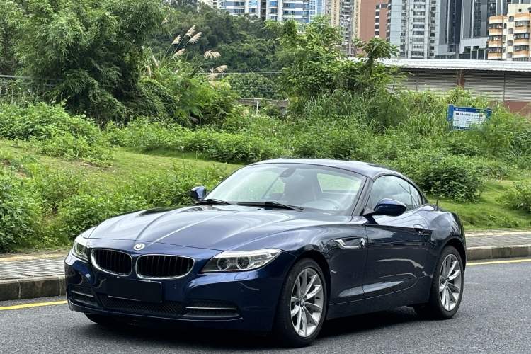 Used BMW Z4 2013 sDrive20i Leading Model Exterior 2