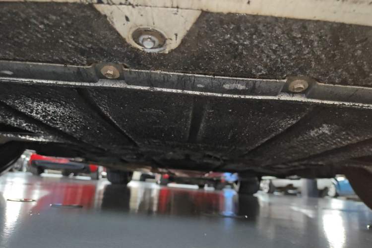 Used BMW Z4 2013 sDrive20i Leading Model Chassis Front