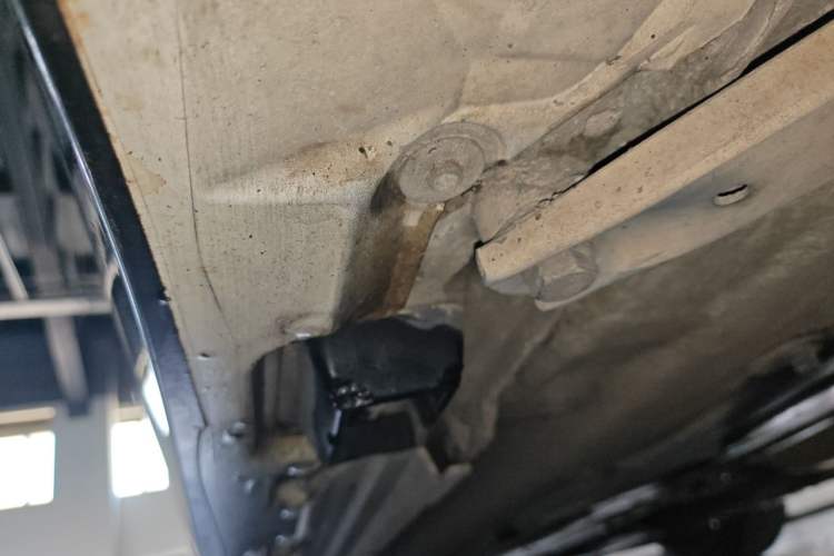 Used BMW Z4 2013 sDrive20i Leading Model Chassis Rear Left