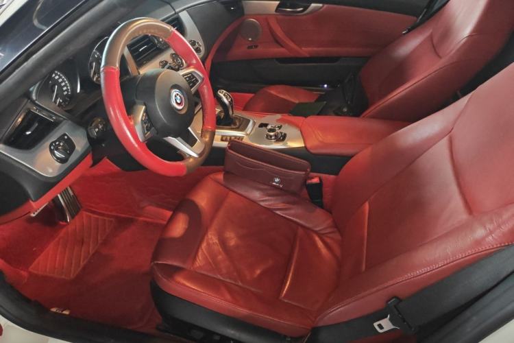 Used BMW Z4 2013 sDrive20i Leading Model Left Front Seat