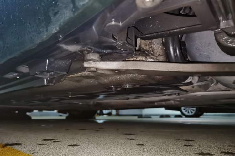 Used BMW Z4 2013 sDrive20i Leading Model Chassis Rear Left
