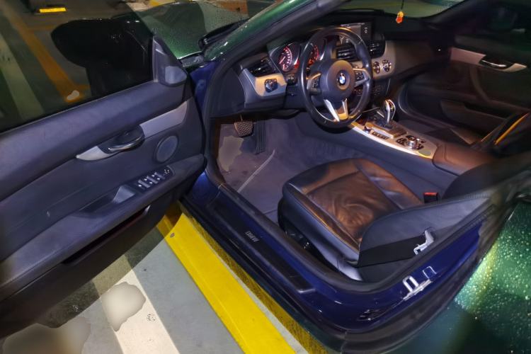Used BMW Z4 2013 sDrive20i Leading Model Driver Seat