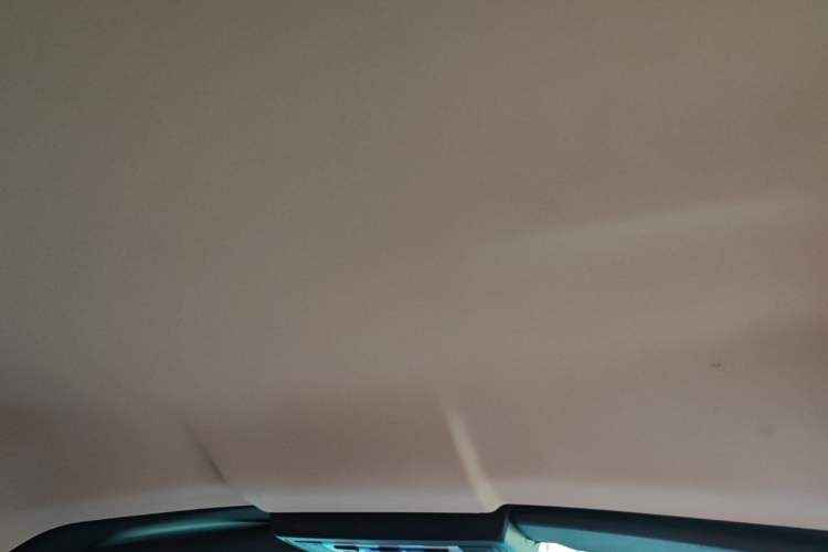 Used BMW Z4 2013 sDrive20i Leading Model Headliner