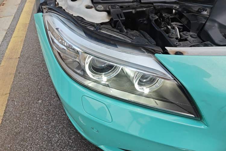 Used BMW Z4 2013 sDrive20i Leading Model Right Front Headlight