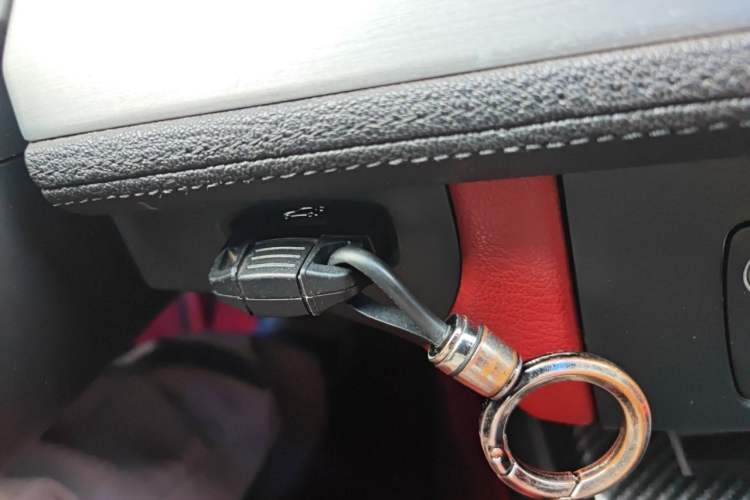 Used BMW Z4 2013 sDrive20i Leading Model Vehicle Key