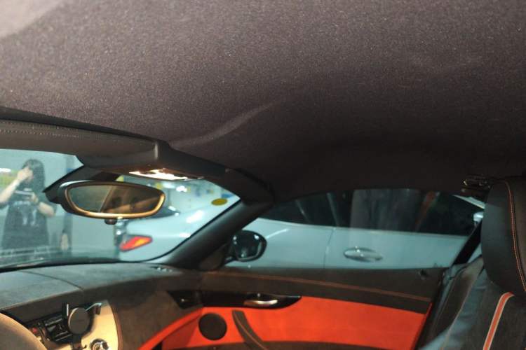 Used BMW Z4 2013 sDrive20i Leading Model Headliner