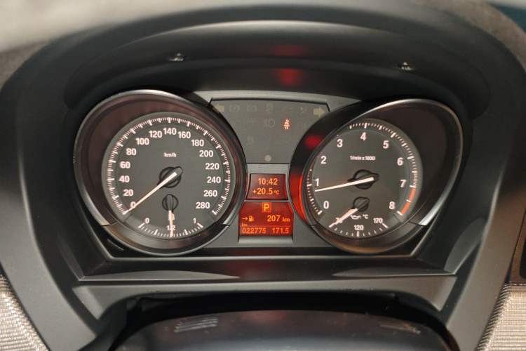 Used BMW Z4 2013 sDrive20i Leading Model Instrument Cluster