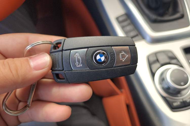 Used BMW Z4 2013 sDrive20i Leading Model Interior 1