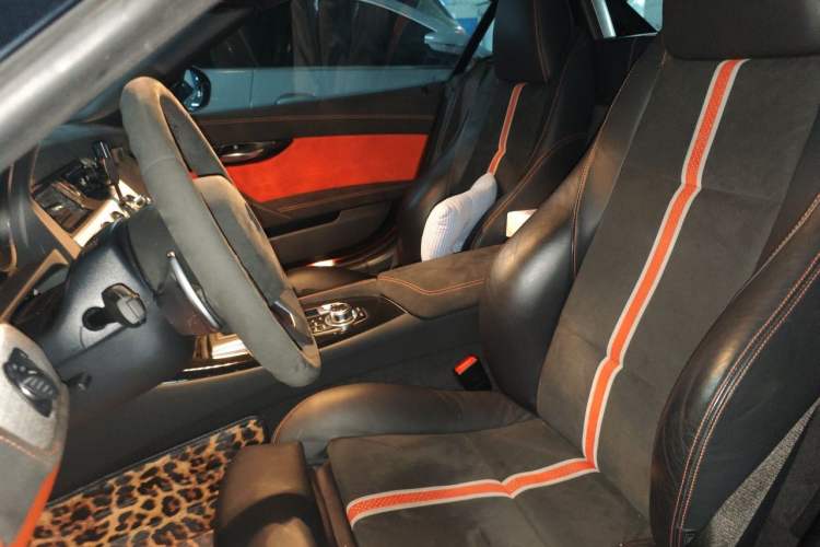 Used BMW Z4 2013 sDrive20i Leading Model Left Front Seat