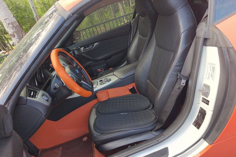 Used BMW Z4 2013 sDrive20i Leading Model Left Front Seat