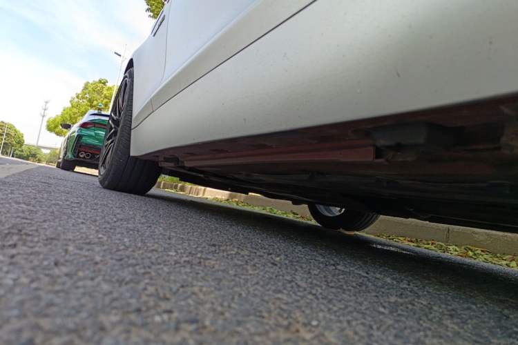 Used BMW Z4 2013 sDrive20i Leading Model Chassis Rear Left