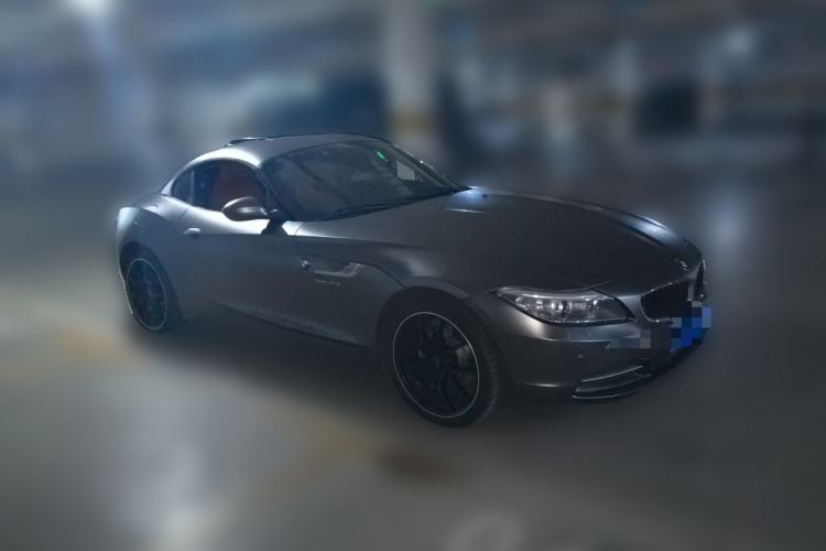 Used BMW Z4 2013 sDrive20i Leading Model Front Right 45 Deg