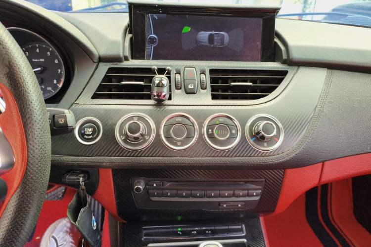 Used BMW Z4 2013 sDrive20i Leading Model Audio And AC Panel