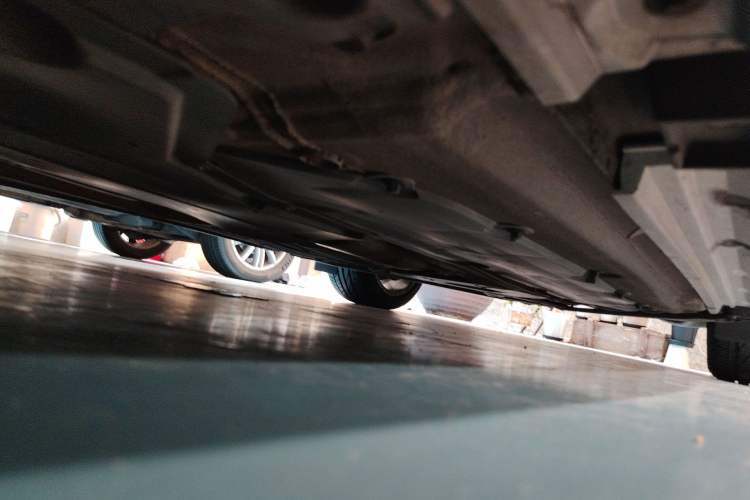 Used BMW Z4 2013 sDrive20i Leading Model Chassis Front Left