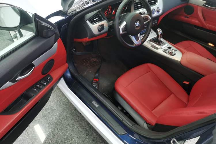 Used BMW Z4 2013 sDrive20i Leading Model Driver Seat