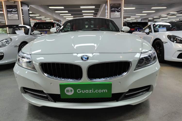 Used BMW Z4 2013 sDrive20i Leading Model Exterior 1
