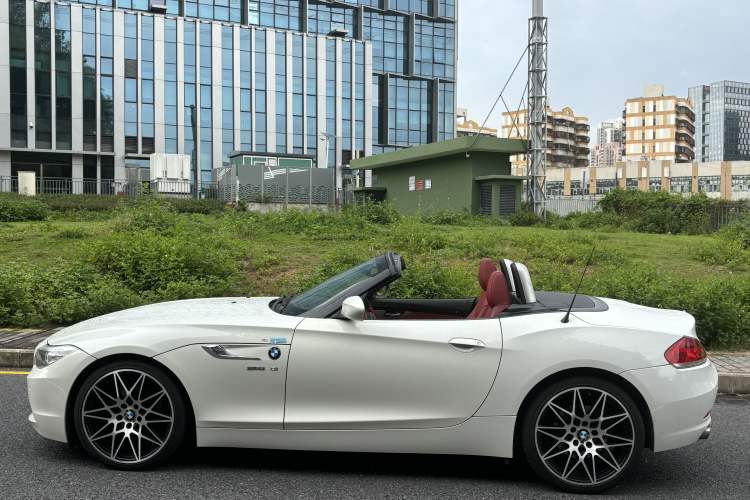 Used BMW Z4 2013 sDrive20i Leading Model Exterior 13