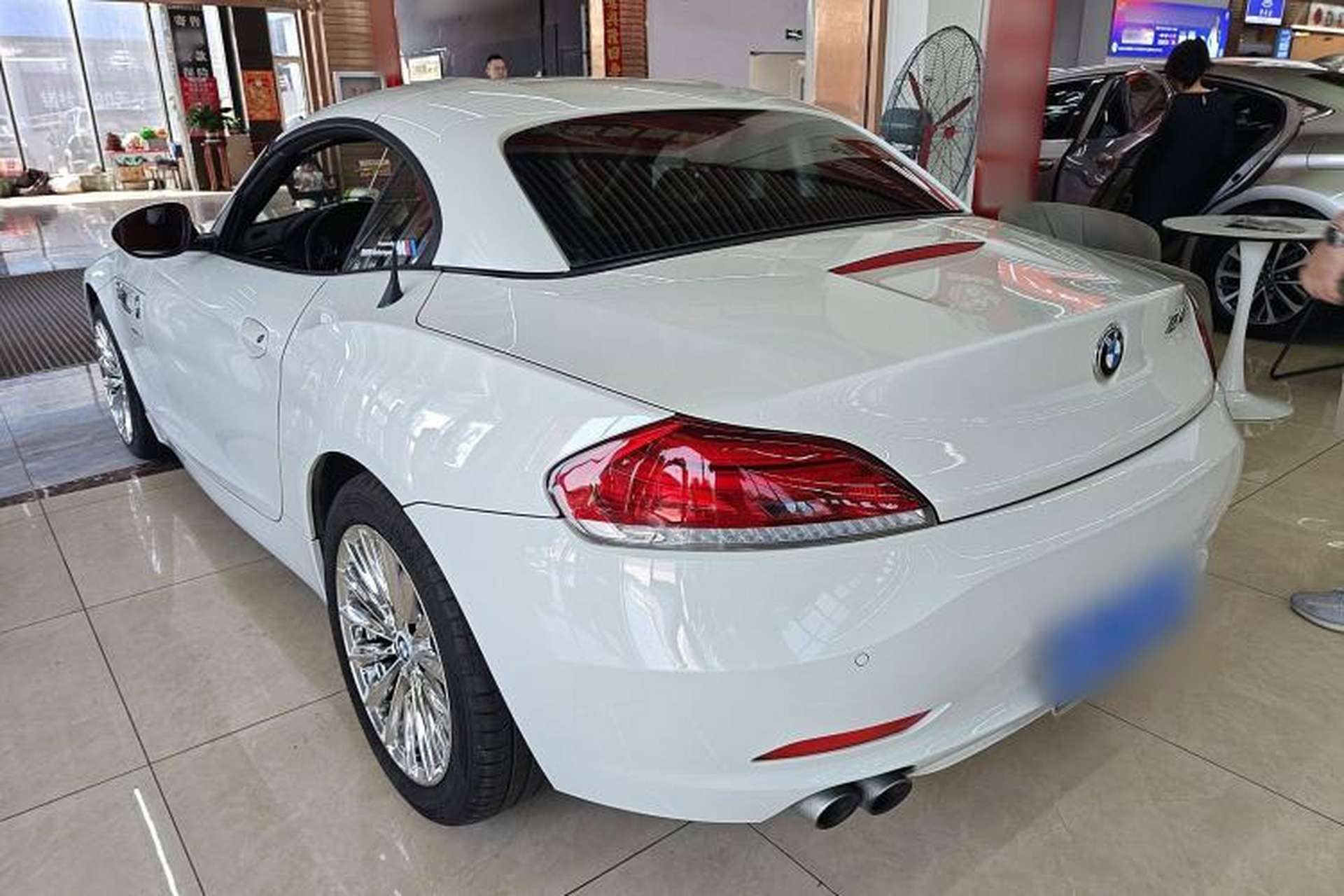 Used BMW Z4 2013 sDrive20i Leading Model Exterior 5