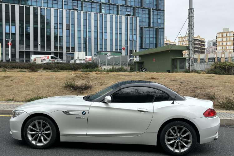 Used BMW Z4 2013 sDrive20i Leading Model Exterior 5