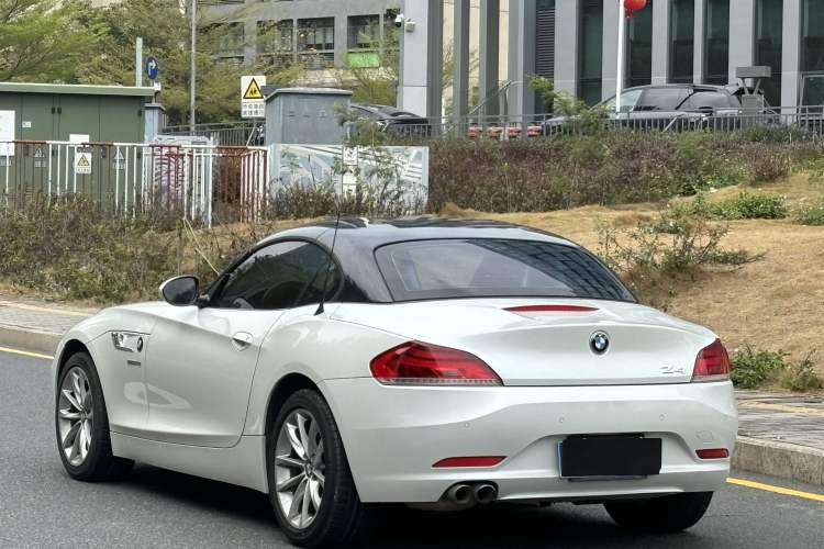 Used BMW Z4 2013 sDrive20i Leading Model Exterior 7