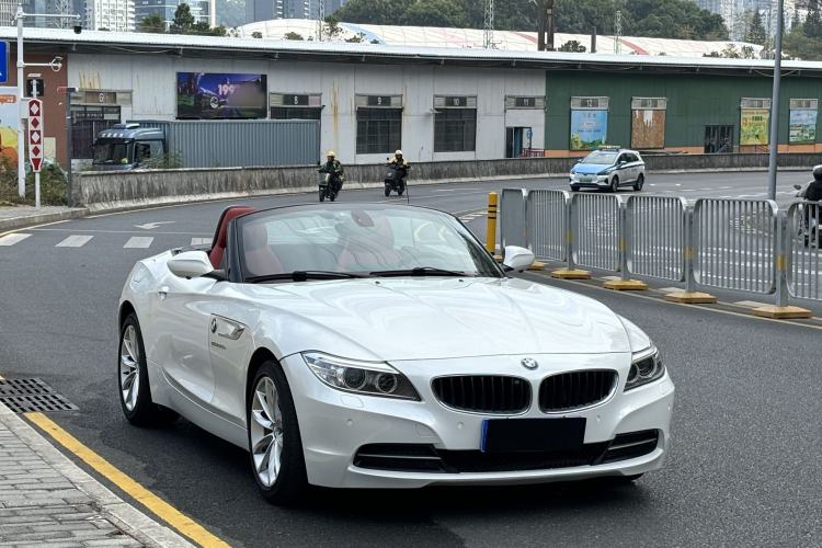 Used BMW Z4 2013 sDrive20i Leading Model Exterior 9