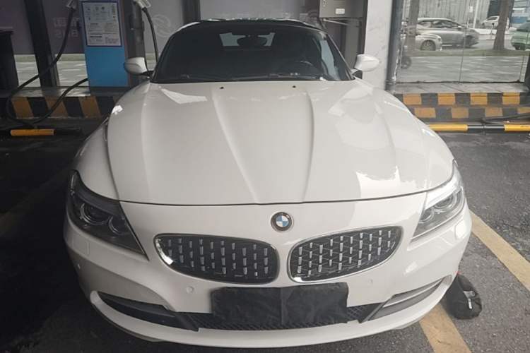 Used BMW Z4 2013 sDrive20i Leading Model Front