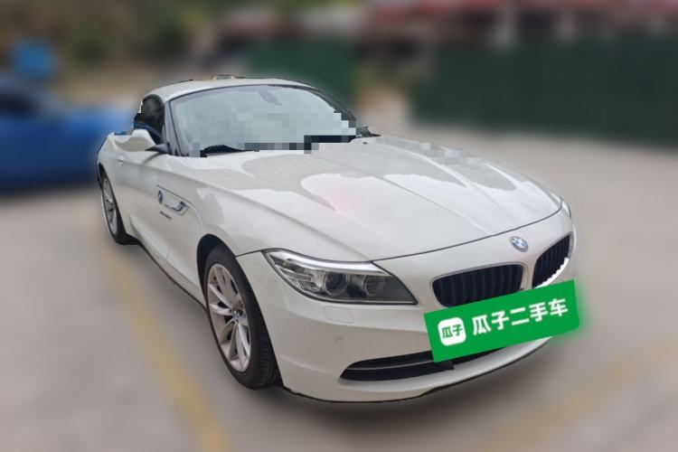 Used BMW Z4 2013 sDrive20i Leading Model Front Right 45 Deg