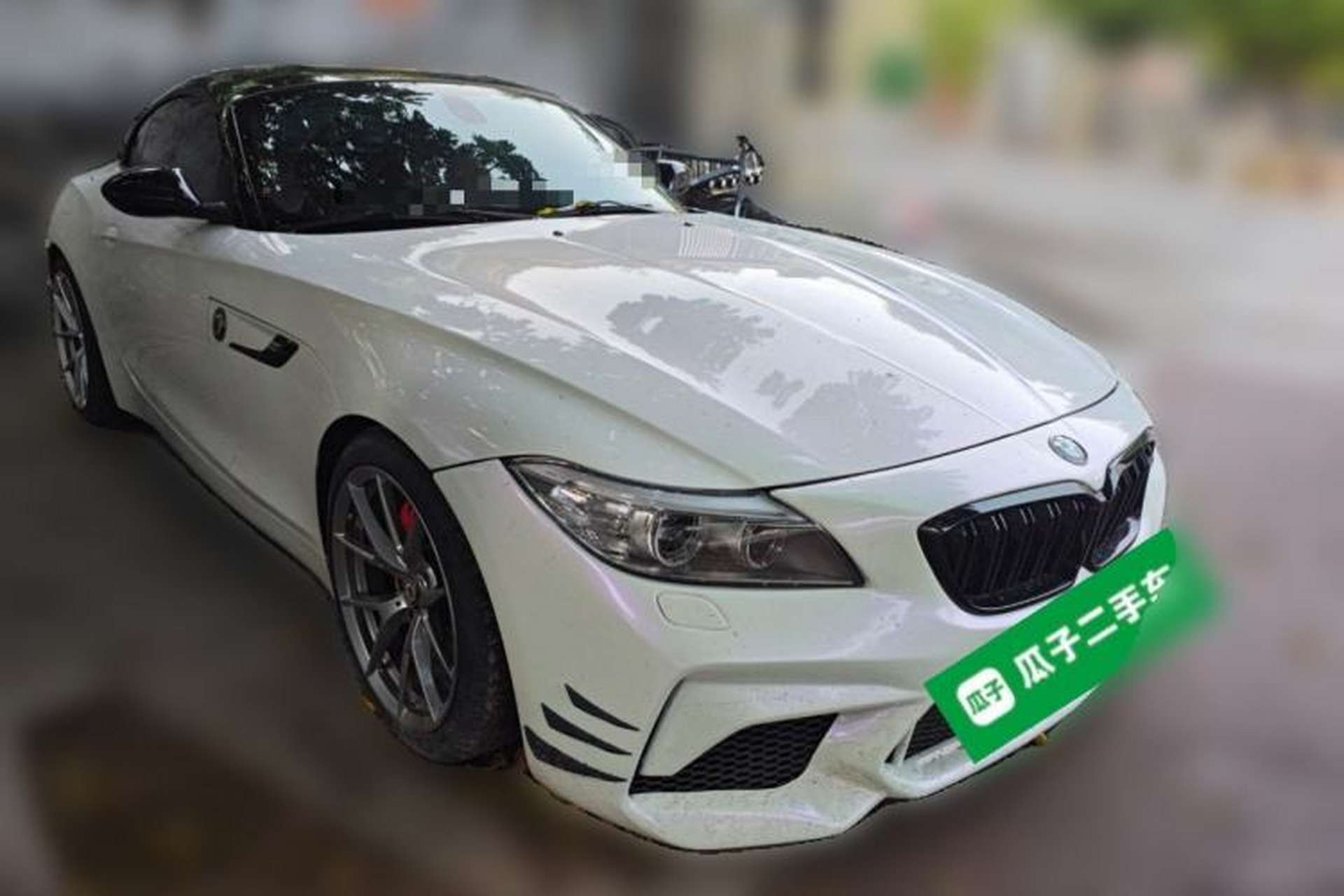 Used BMW Z4 2013 sDrive20i Leading Model Front Right 45 Deg