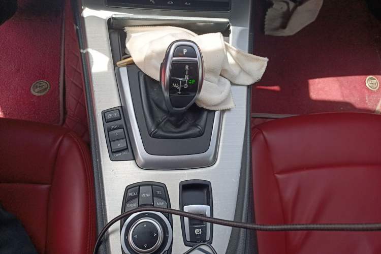 Used BMW Z4 2013 sDrive20i Leading Model Gear Lever