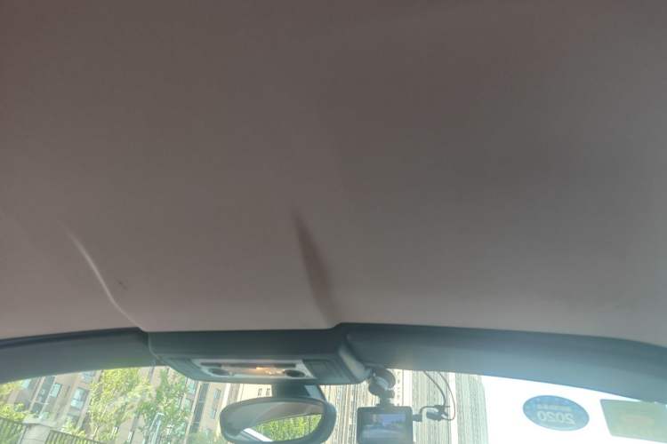 Used BMW Z4 2013 sDrive20i Leading Model Headliner