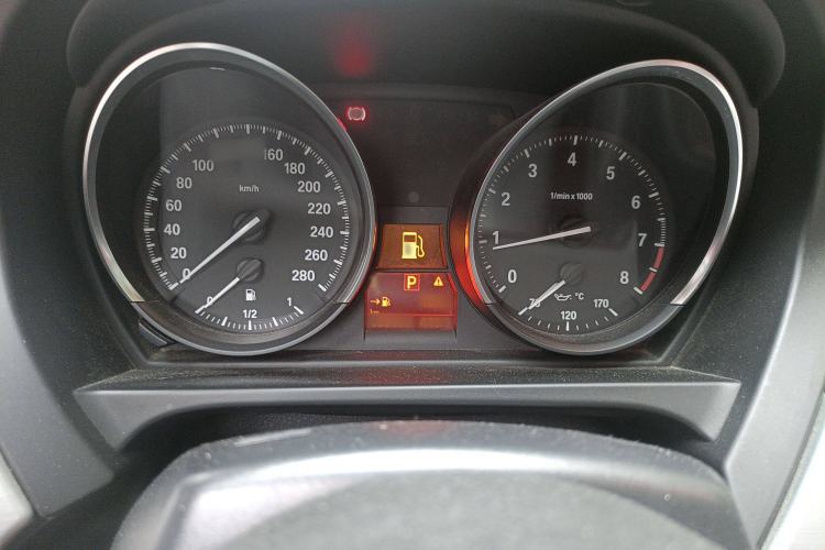 Used BMW Z4 2013 sDrive20i Leading Model Instrument Cluster
